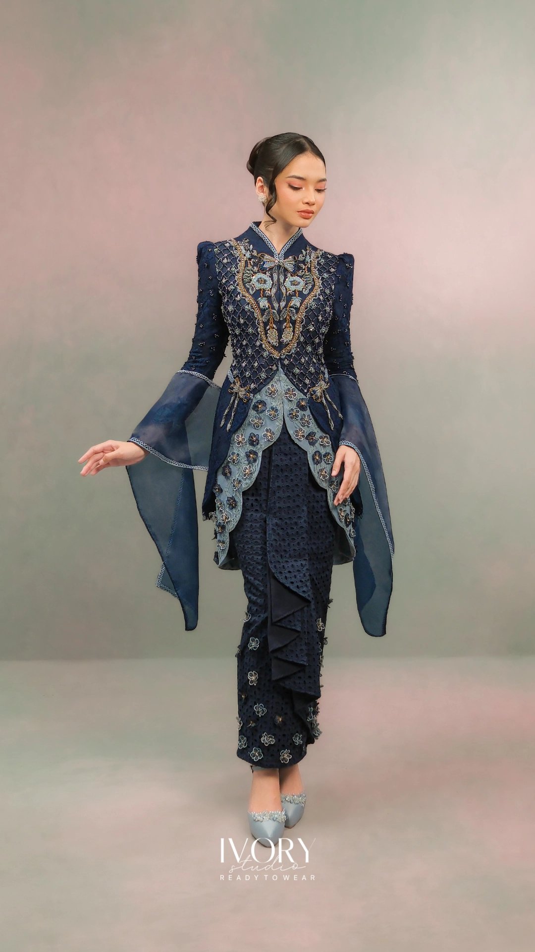 Banda Artha Navy (by Ivory Studio) — foto 1